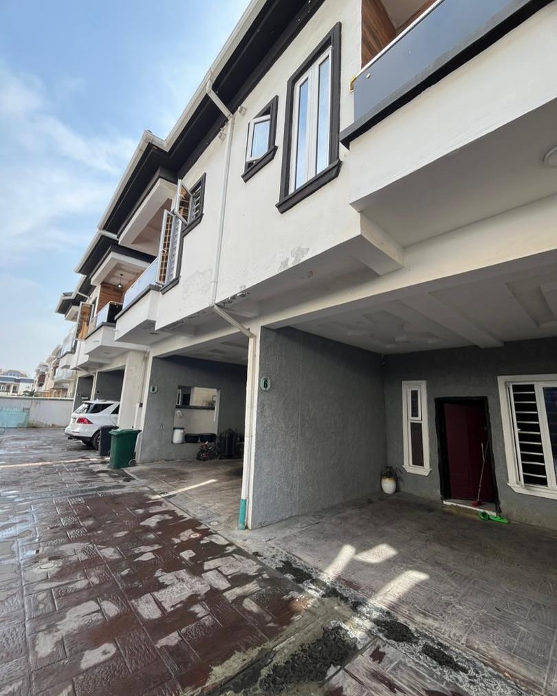 Luxury 4-Bed Terrace in Lekki’s Orchid Estate