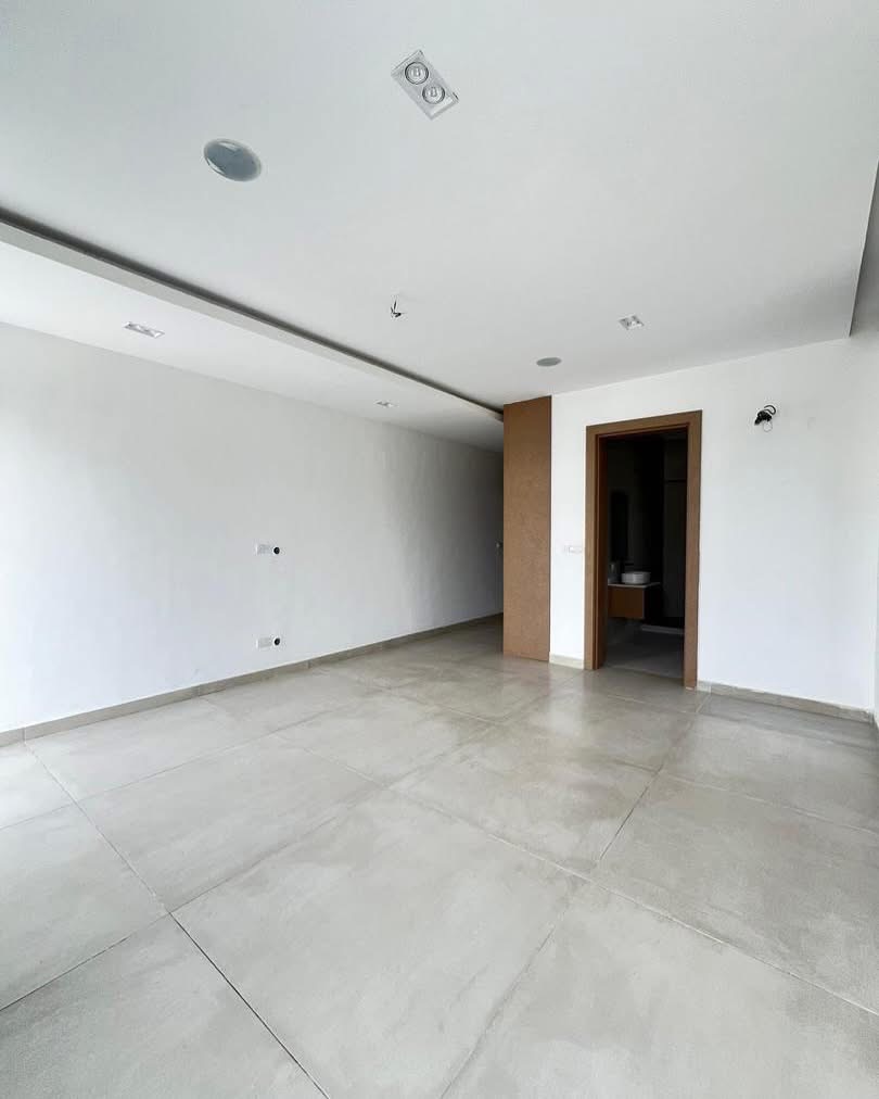 Lekki’s Ultimate 5-Bedroom Haven with Cinema & Pool