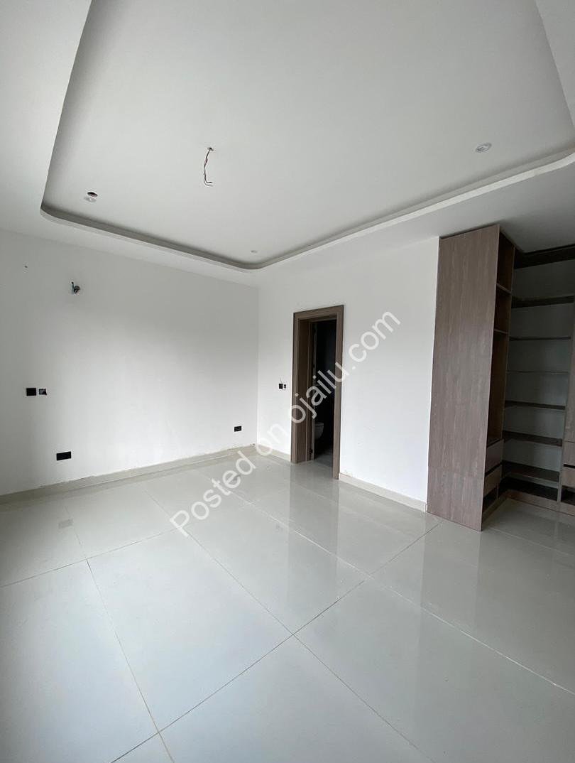 Lekki’s Ultimate 2-Bedroom Sanctuary