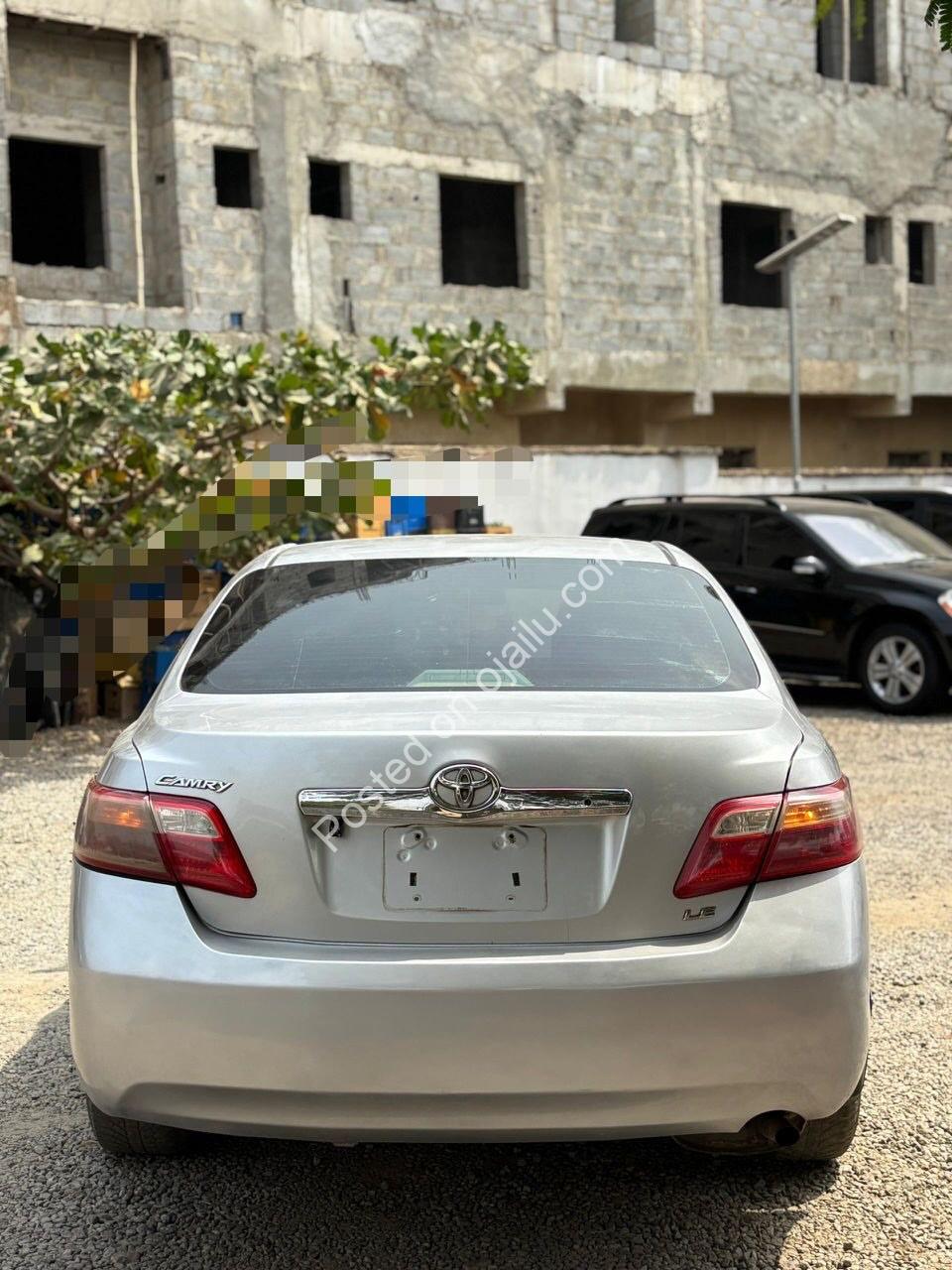 Reliable 2008 Camry: Loaded & Ready in Abuja