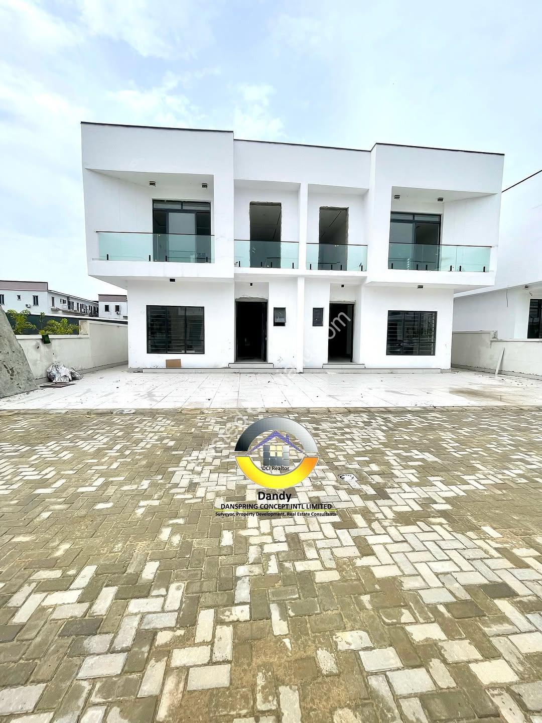 Lekki’s Newest Contemporary 4-Bedroom with BQ & Luxury Finishes