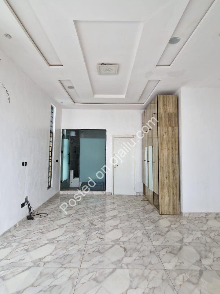 Unlock Ikota: 4-Bed Duplex + BQ at N200M