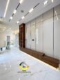 Ikota Showstopper: 5BR Duplex, Pool & Gym