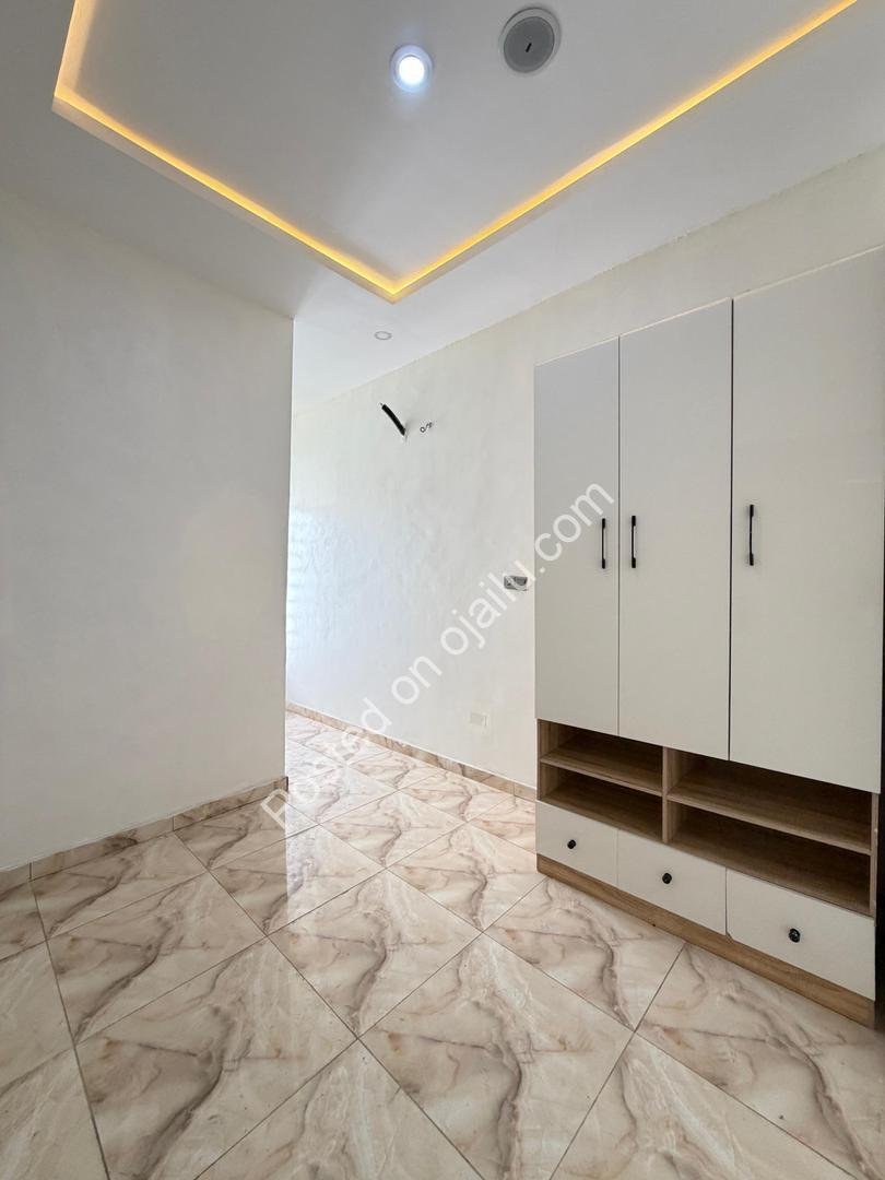 Solar-Powered 3-Bed Duplex in Abraham Adesanya