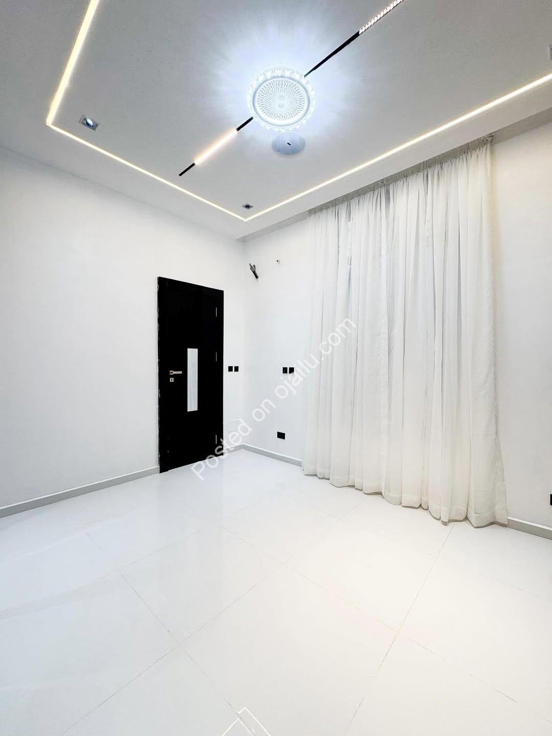 5-Bed Detached Duplex: Pool, Gym & Premium Finishes