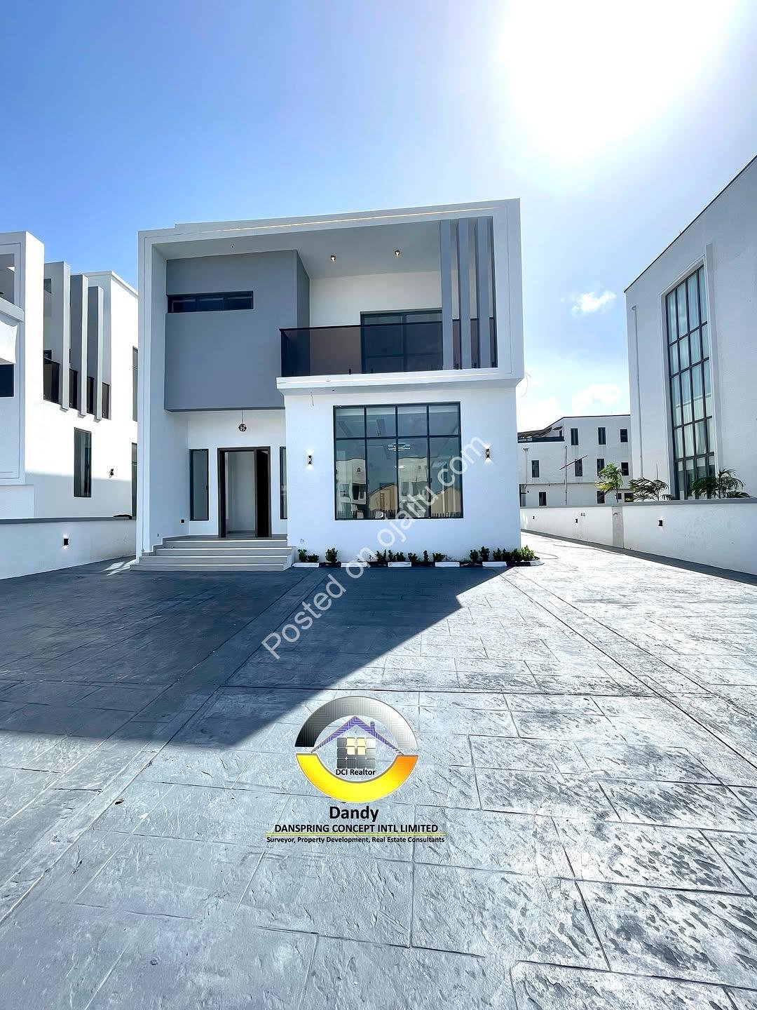Elevate Your Lifestyle: 4-Bed Pool Villa in Royal Garden
