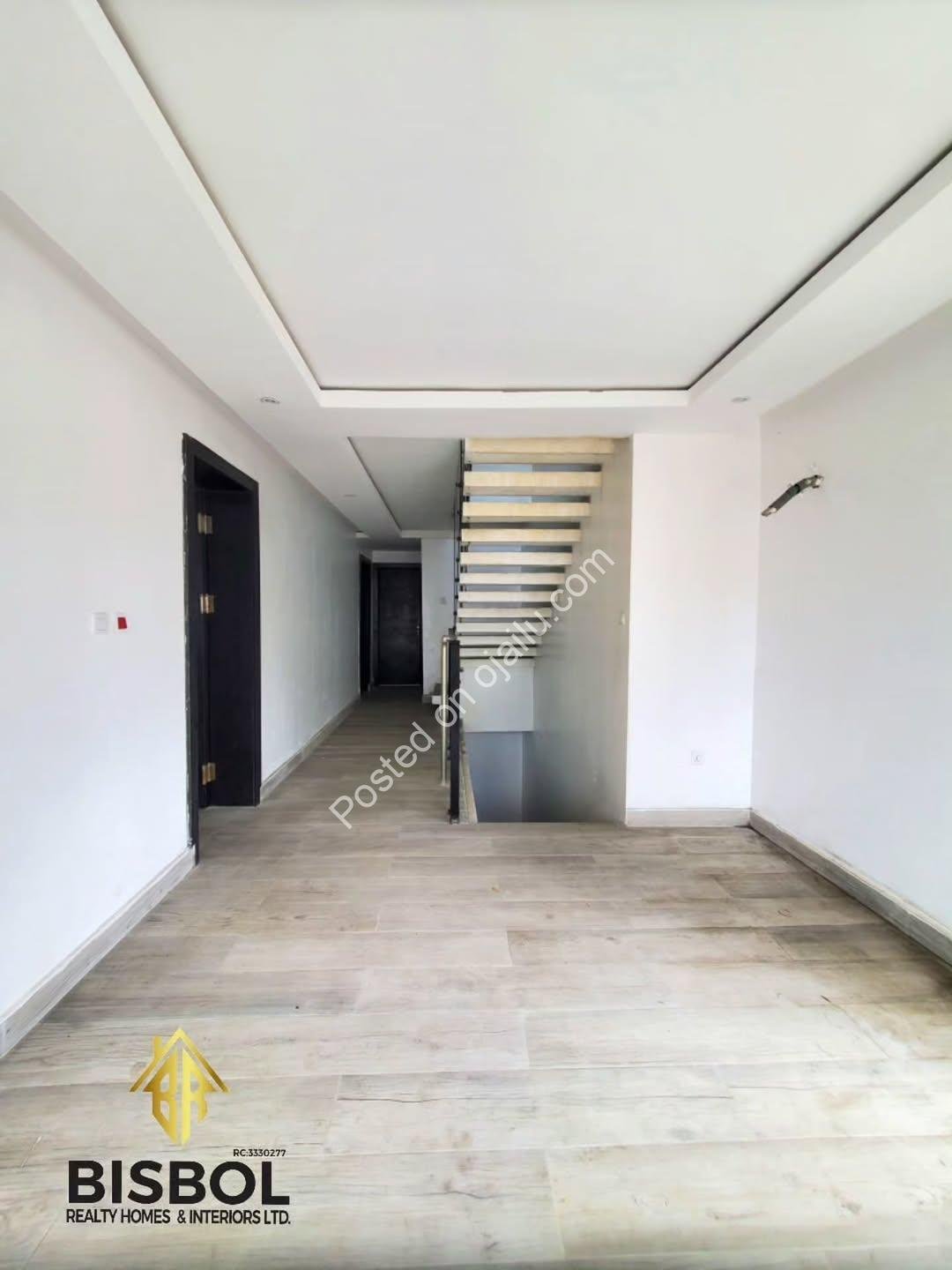 Ensuite 5-Bed Duplex with Glass Staircase in Chevron