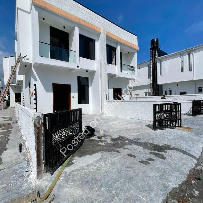Ikota Duplex: CofO Ready, Fitted Kitchen & BQ